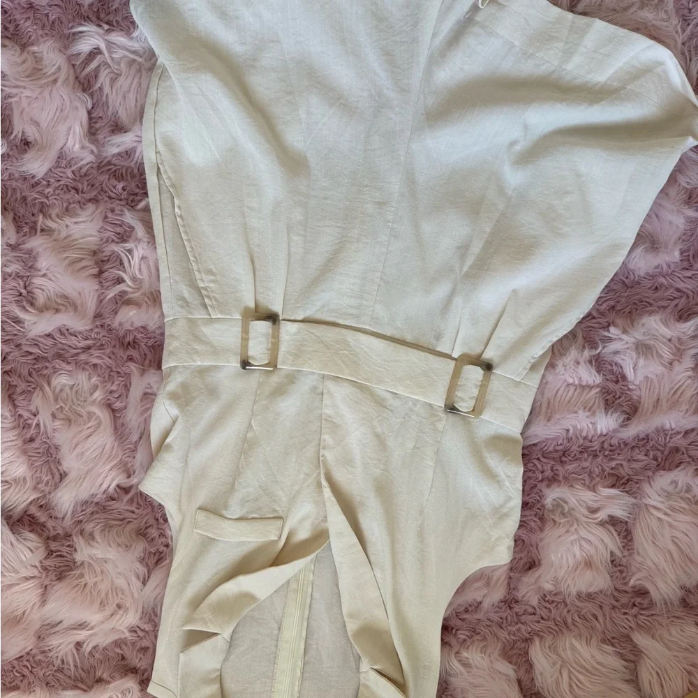 Women's Cream Belted Linen-Blend romper - Picture 2 of 4